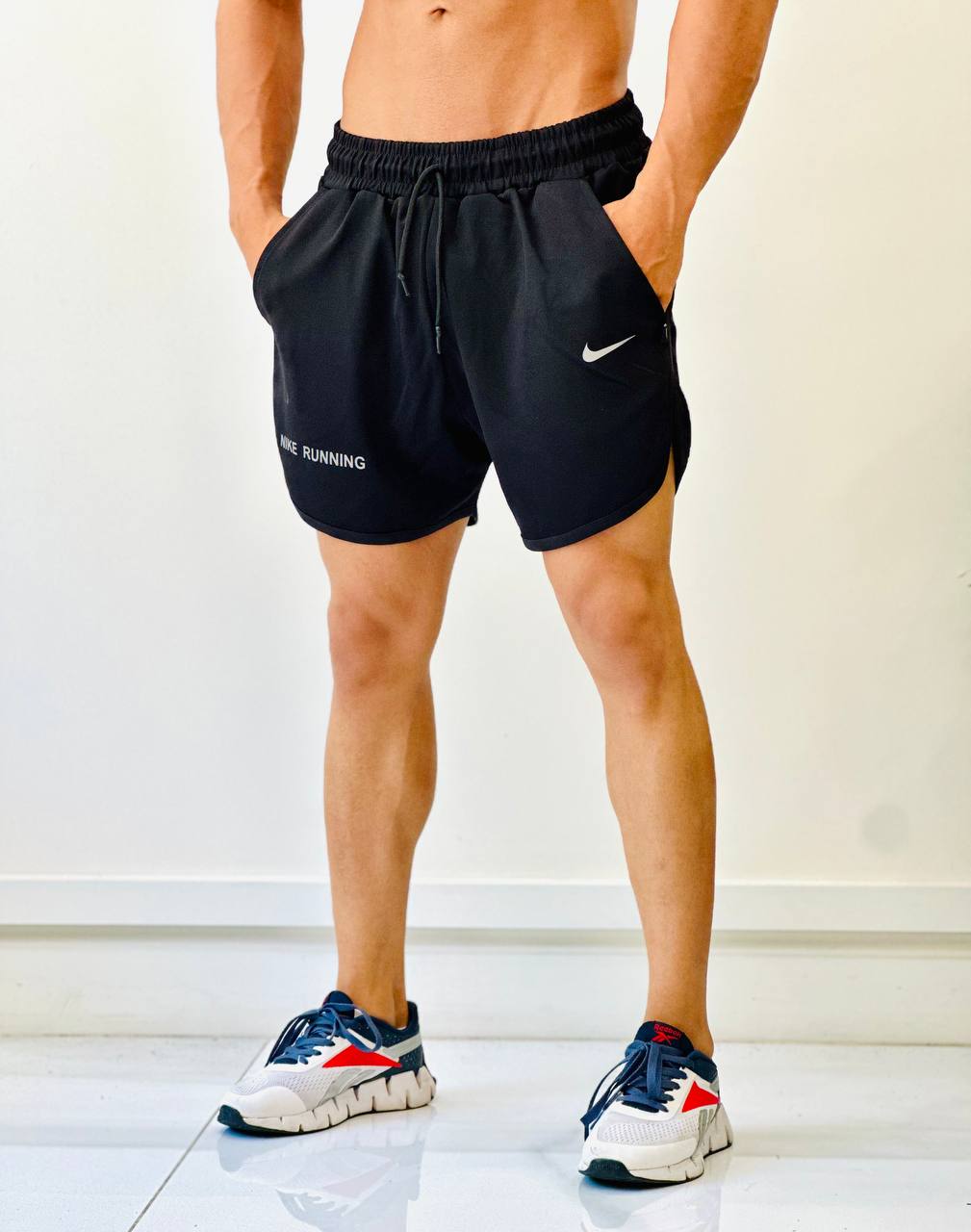 شلوارک ورزشی مردانه کوتاه مدل NIKE پارچه غواصی درجه یک با ضمانت در 3 رنگ جذاب