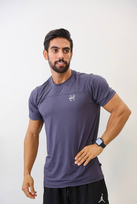 تیشرت ورزشی مردانه مدل NIKE پارچه استرایپ (وارداتی) با ضمانت در 5 رنگ جذاب