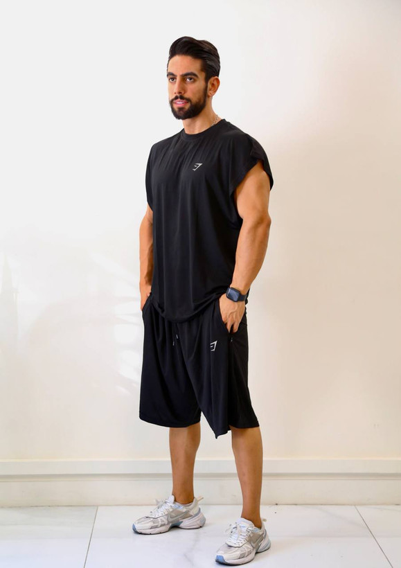 ست وست و شلوارک ورزشی مردانه مدل GYM SHARK پارچه همافیل (وارداتی) تنفسی با ضمانت در 4 رنگ جذاب